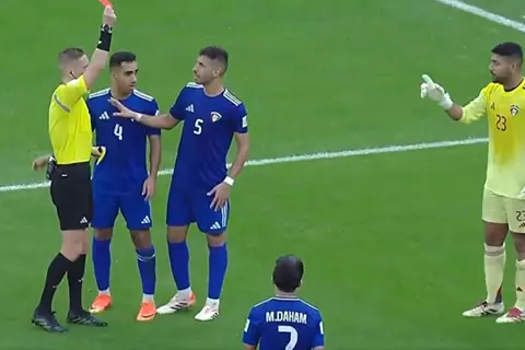 مروان حمدي يتسبب في أول "طرد" بمونديال العرب 2025